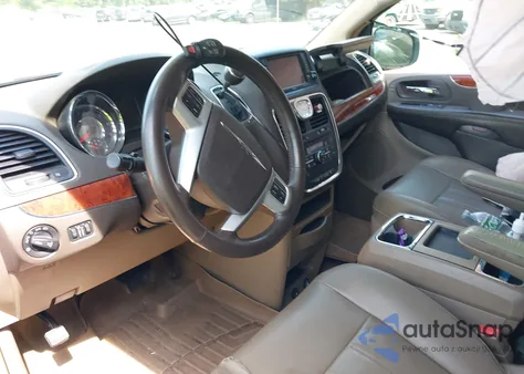 2014 Chrysler Town & Country Touring from USA, damaged, VIN 2C4RC1BG4ER418458